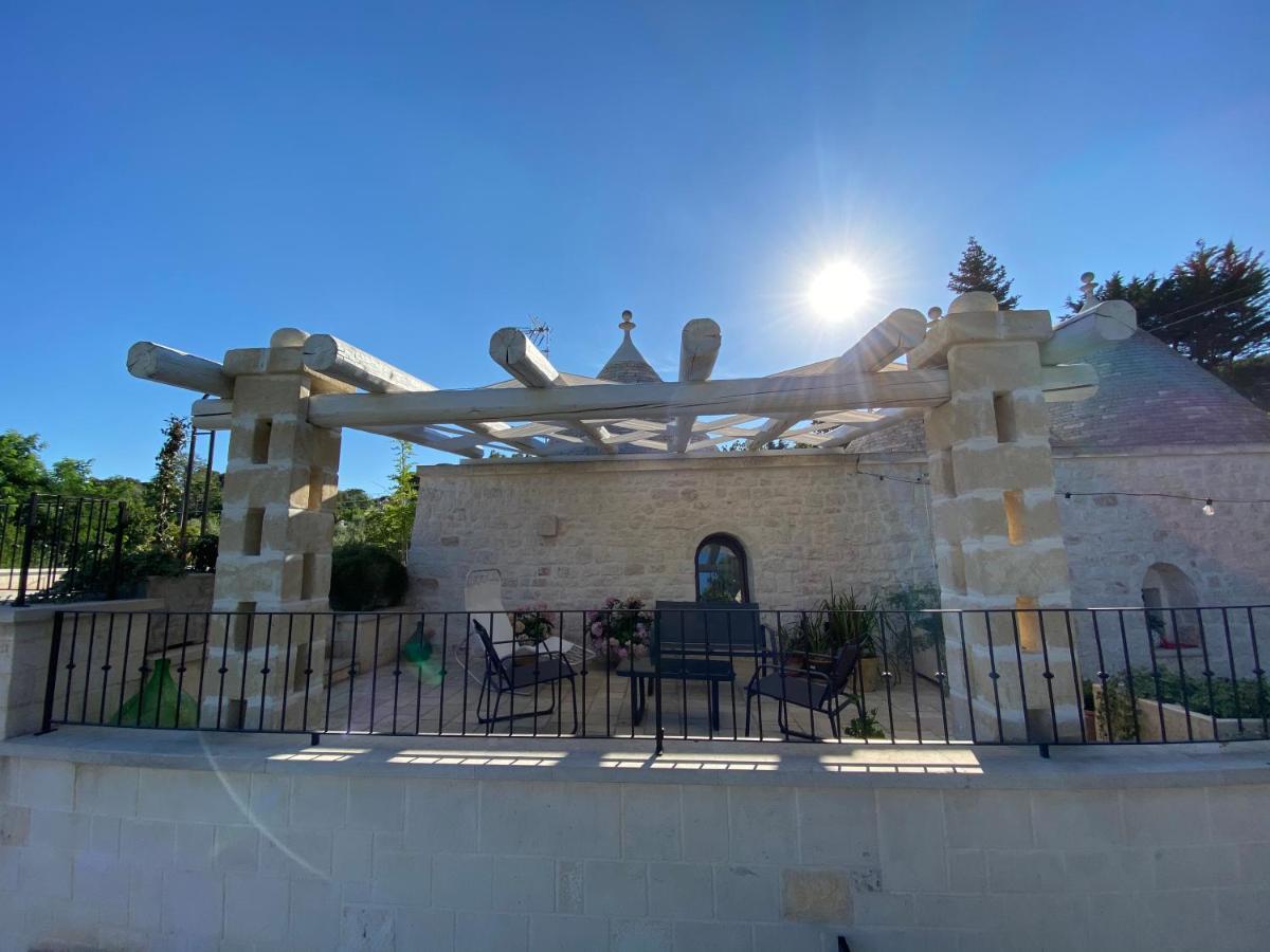 לינה וארוחת בוקר פאסאנו I Trulli Del Tupparello מראה חיצוני תמונה