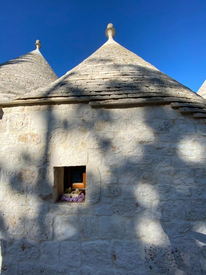 לינה וארוחת בוקר פאסאנו I Trulli Del Tupparello מראה חיצוני תמונה