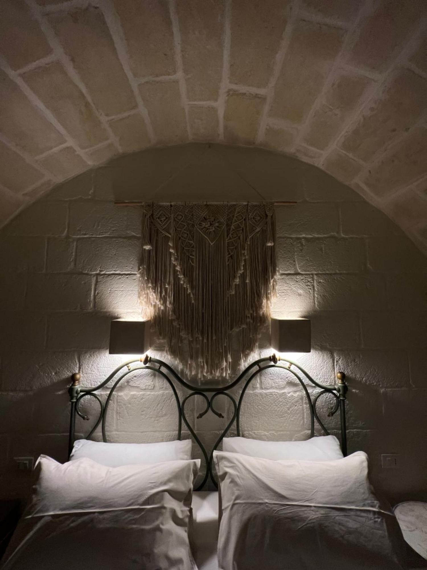 לינה וארוחת בוקר פאסאנו I Trulli Del Tupparello מראה חיצוני תמונה