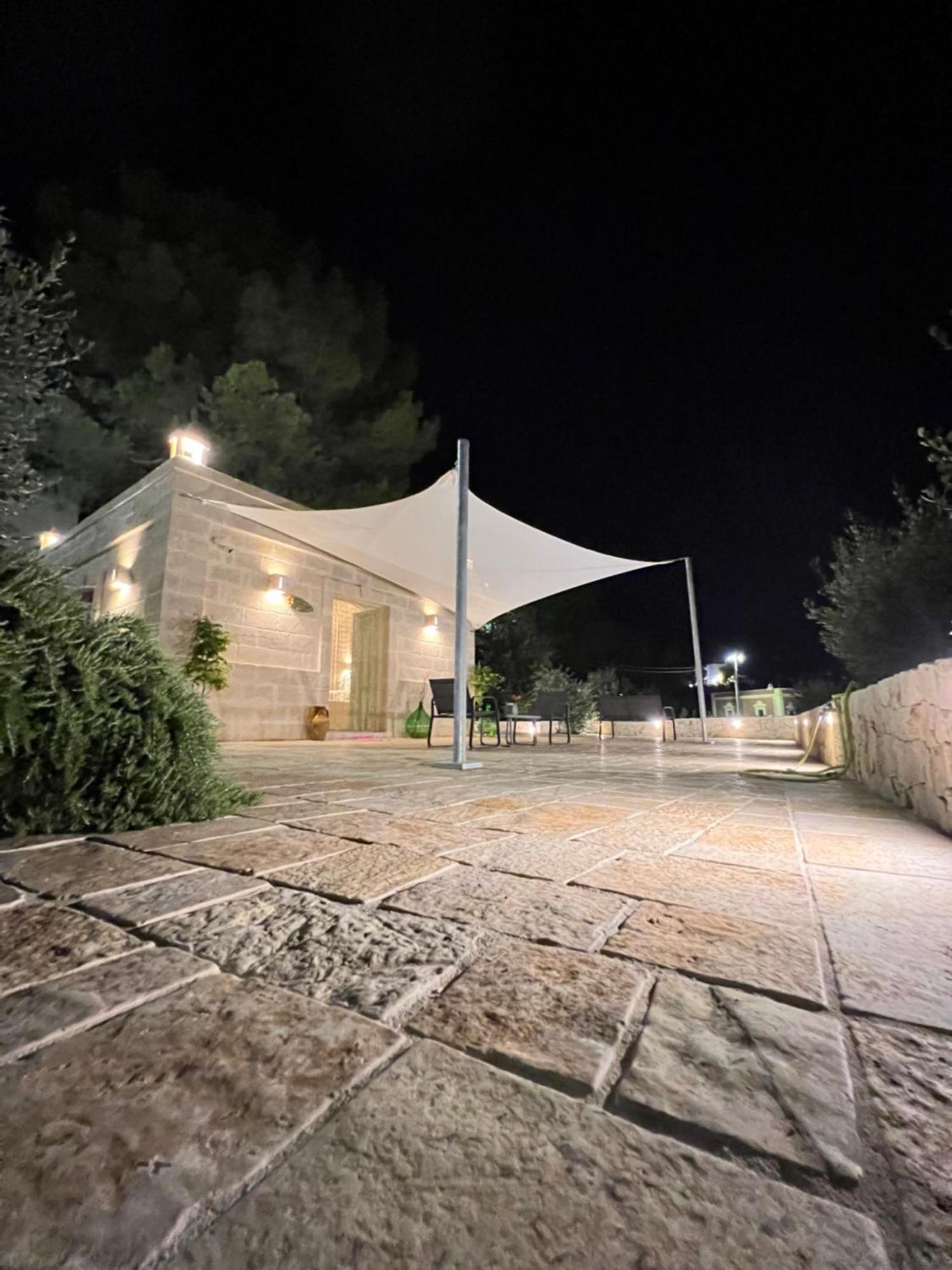לינה וארוחת בוקר פאסאנו I Trulli Del Tupparello מראה חיצוני תמונה
